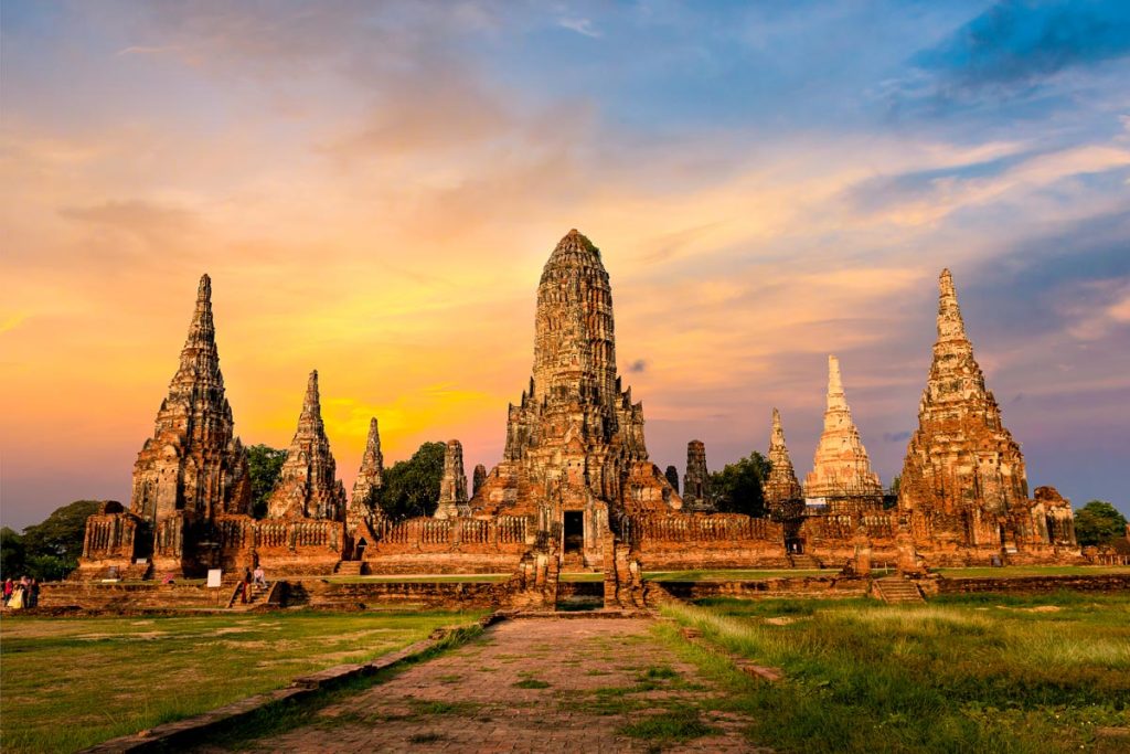 Thailand’s Vibrant Festival Scene: A Calendar of Cultural Celebrations